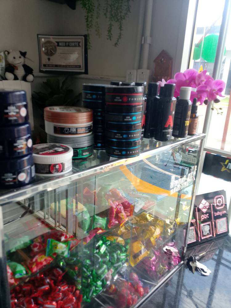 Galeria BARBEARIA DO VINTE