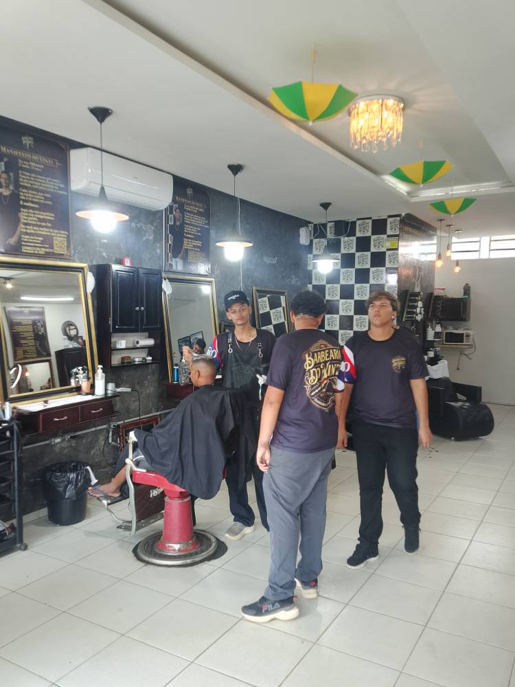 Galeria BARBEARIA DO VINTE