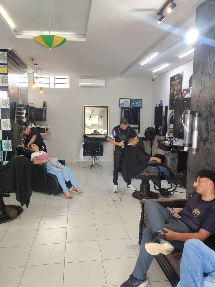 Galeria BARBEARIA DO VINTE